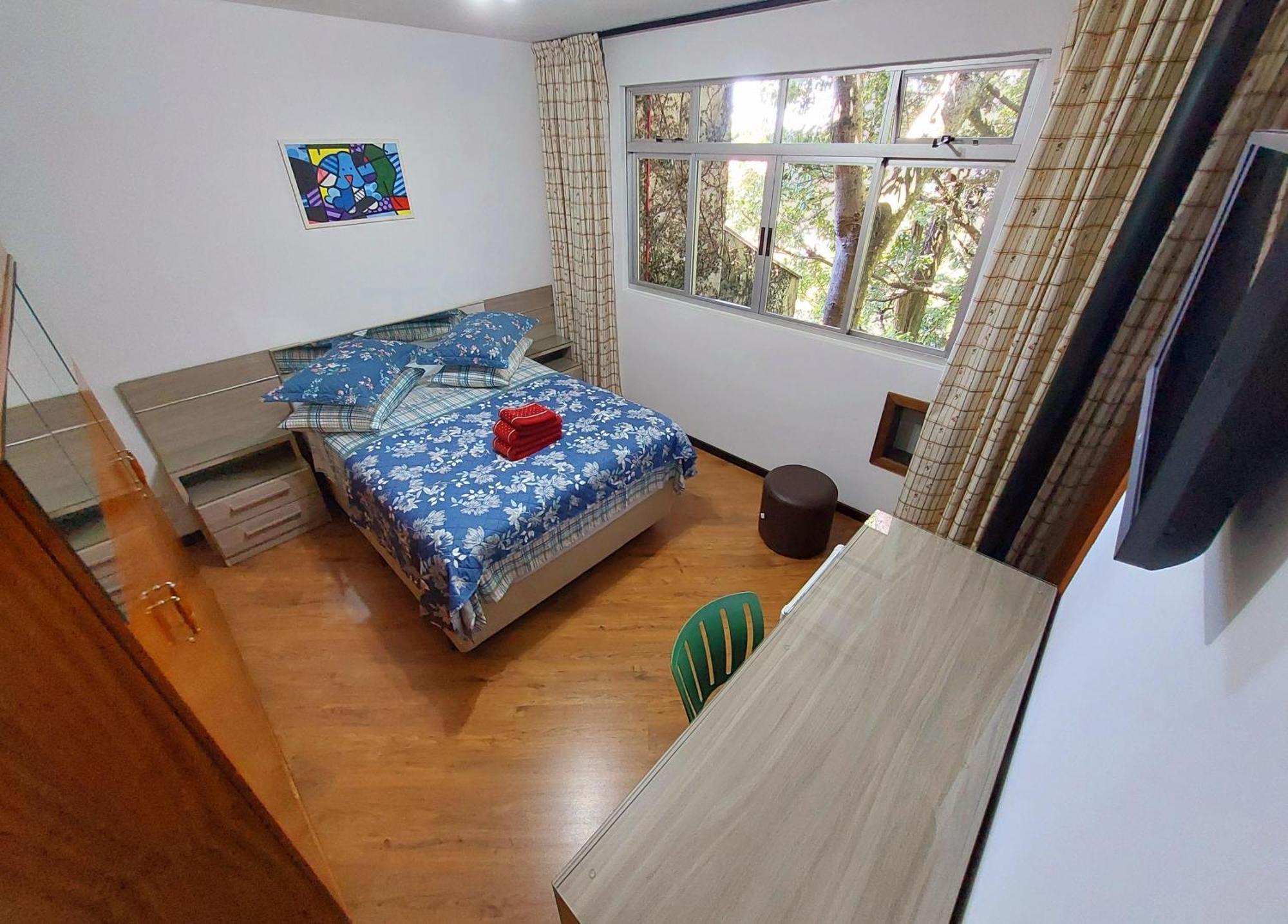 Casa - Pensão 2*